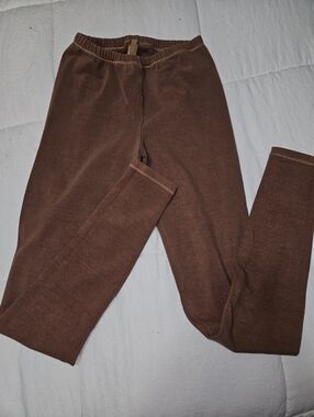SKIMS NWT Outdoor Leggings Camel Size XS